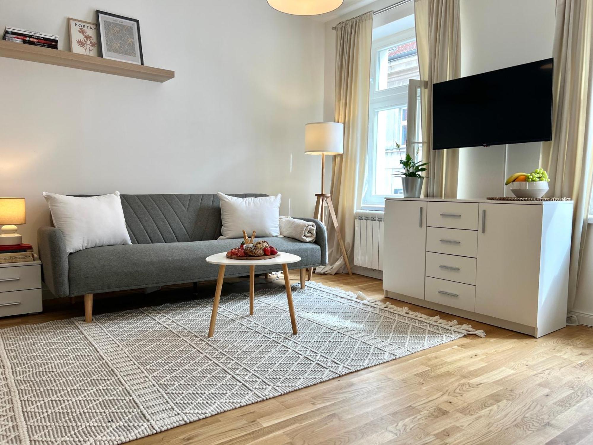 Apartament Treetess Centre