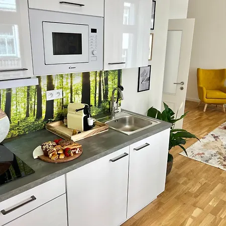Treetess City Centre Prague Apartments Exterior photo