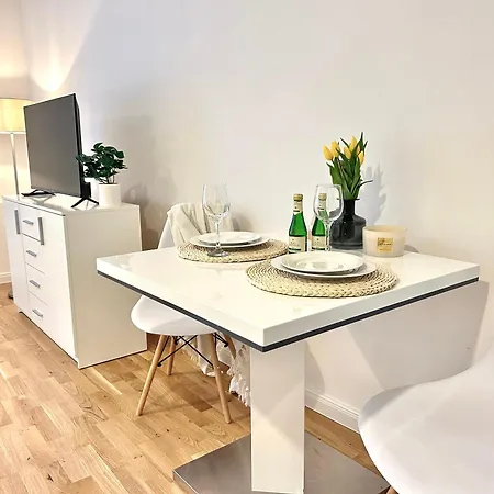 Treetess City Centre Prague Apartments Room photo